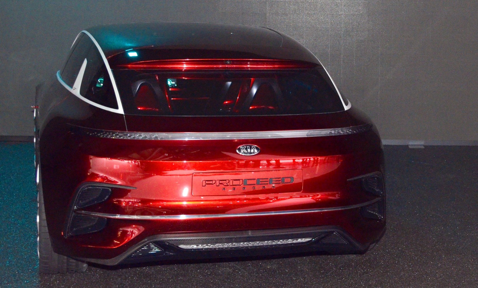 Sleek rear design with connected taillights and sporty aerodynamic elements