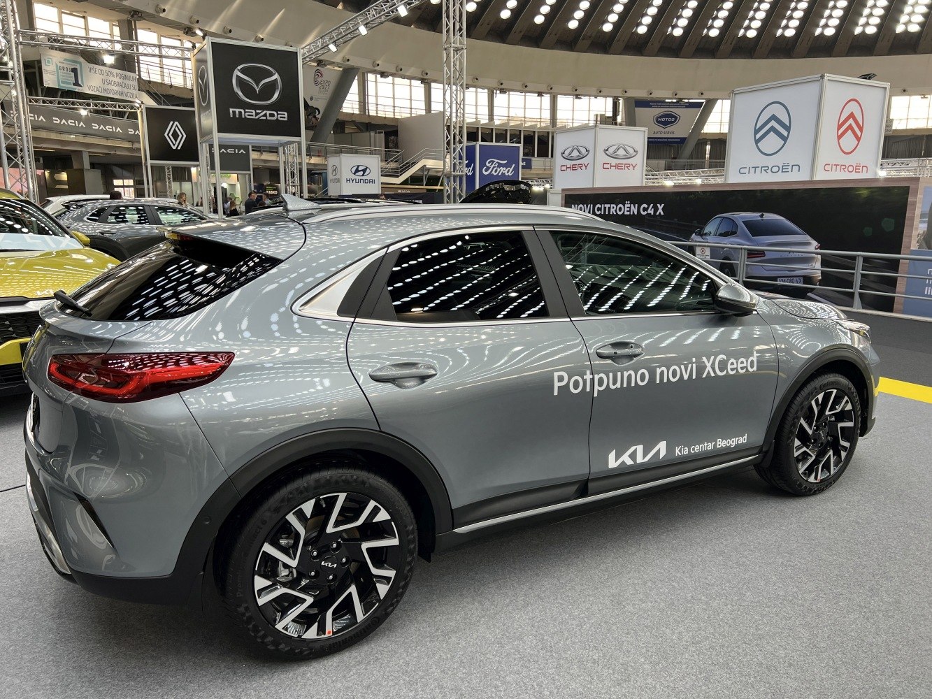 Side profile and rear design with alloy wheels and taillights