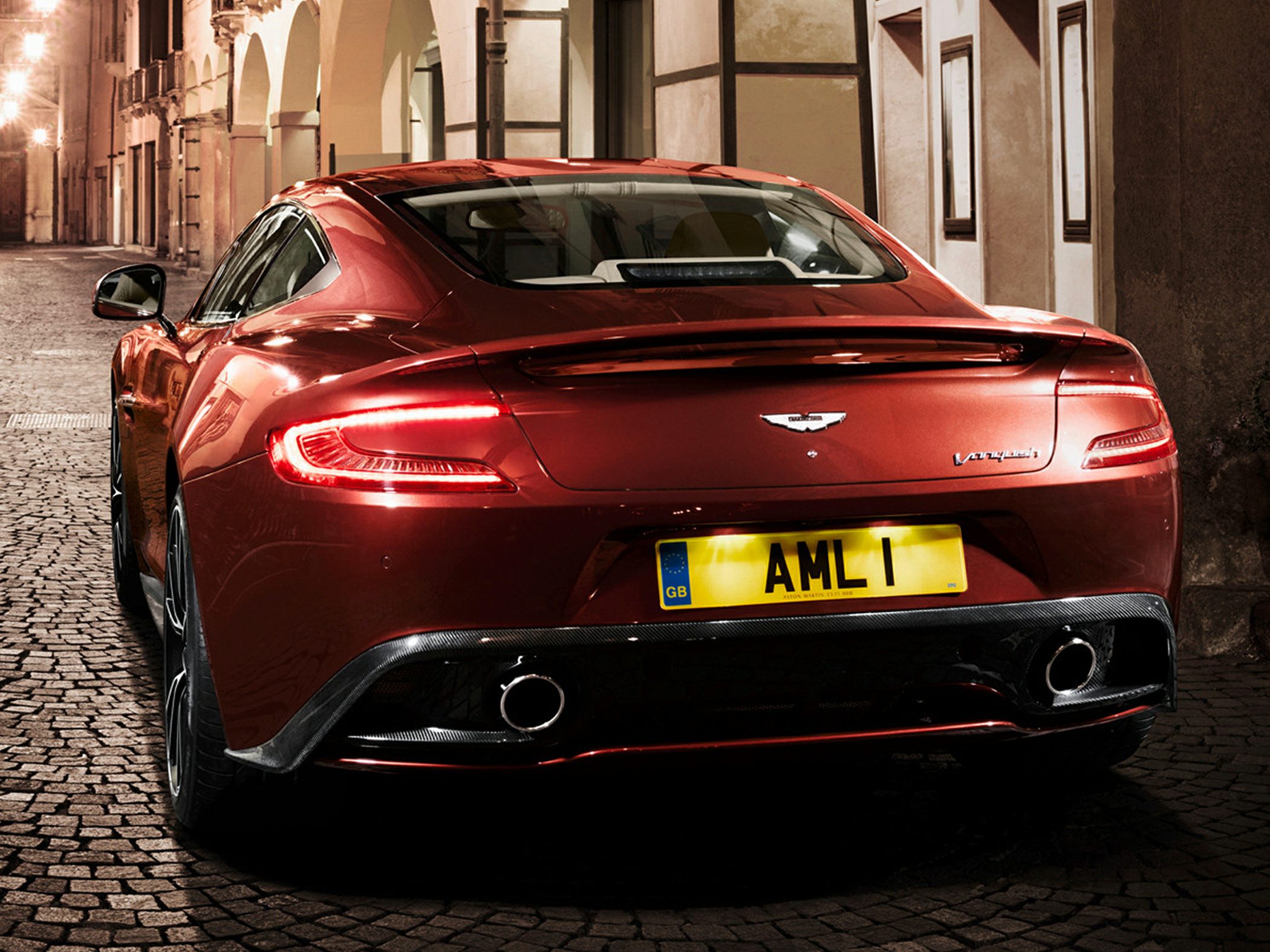 Sleek rear with LED taillights and dual exhaust pipes