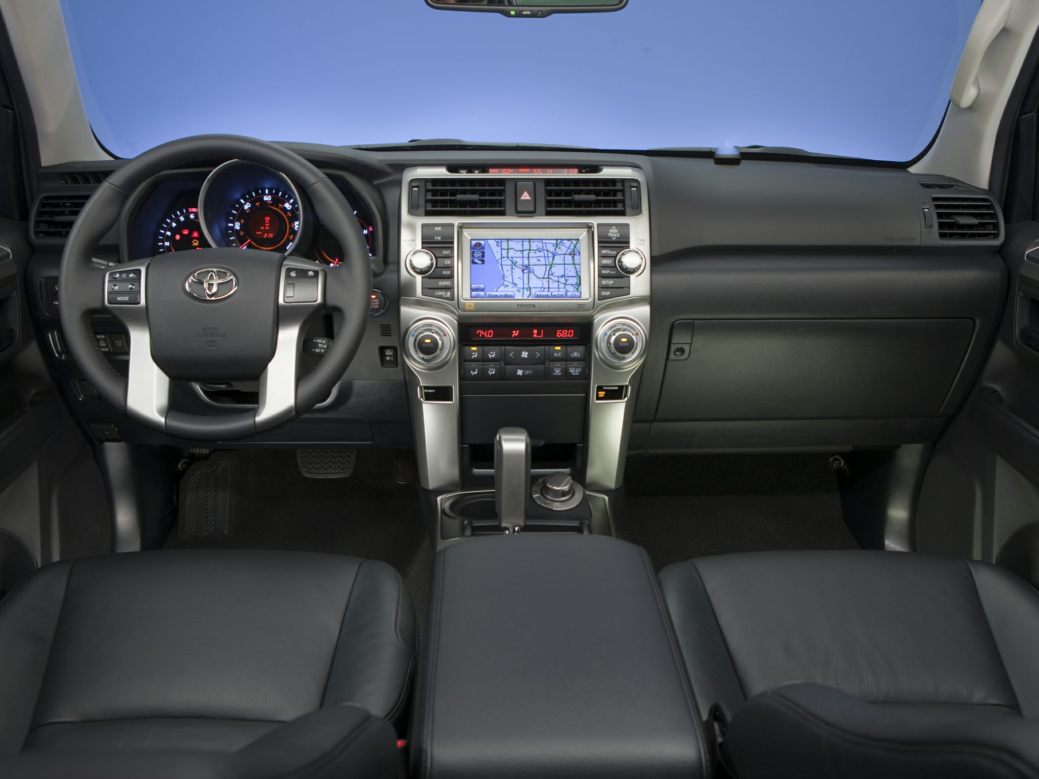 Digital navigation system and multifunction steering wheel in SUV interior