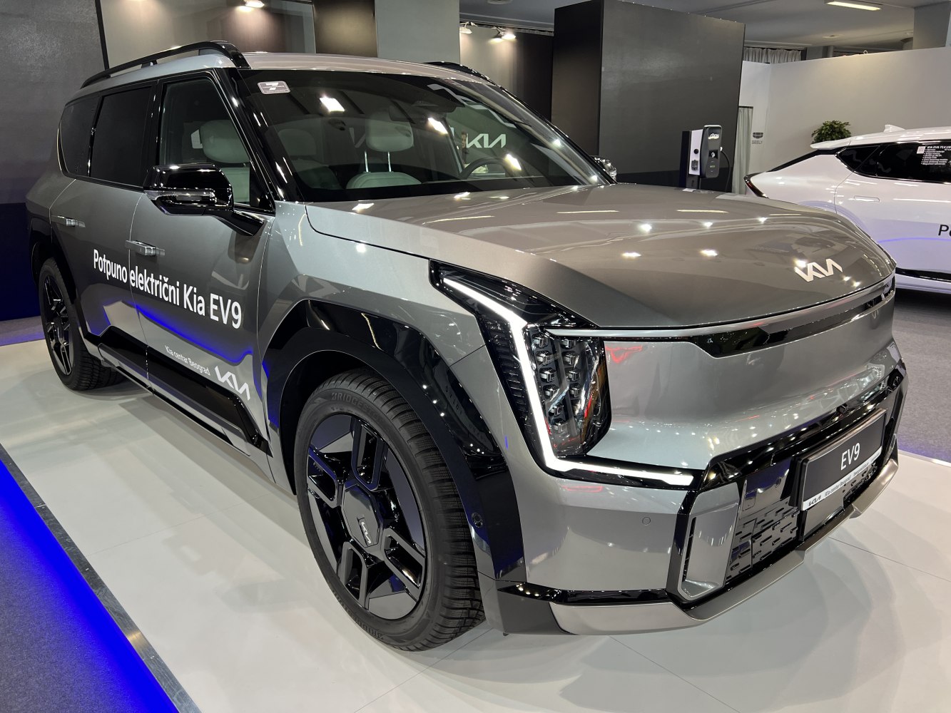 Electric SUV with futuristic LED headlights and black accent trims