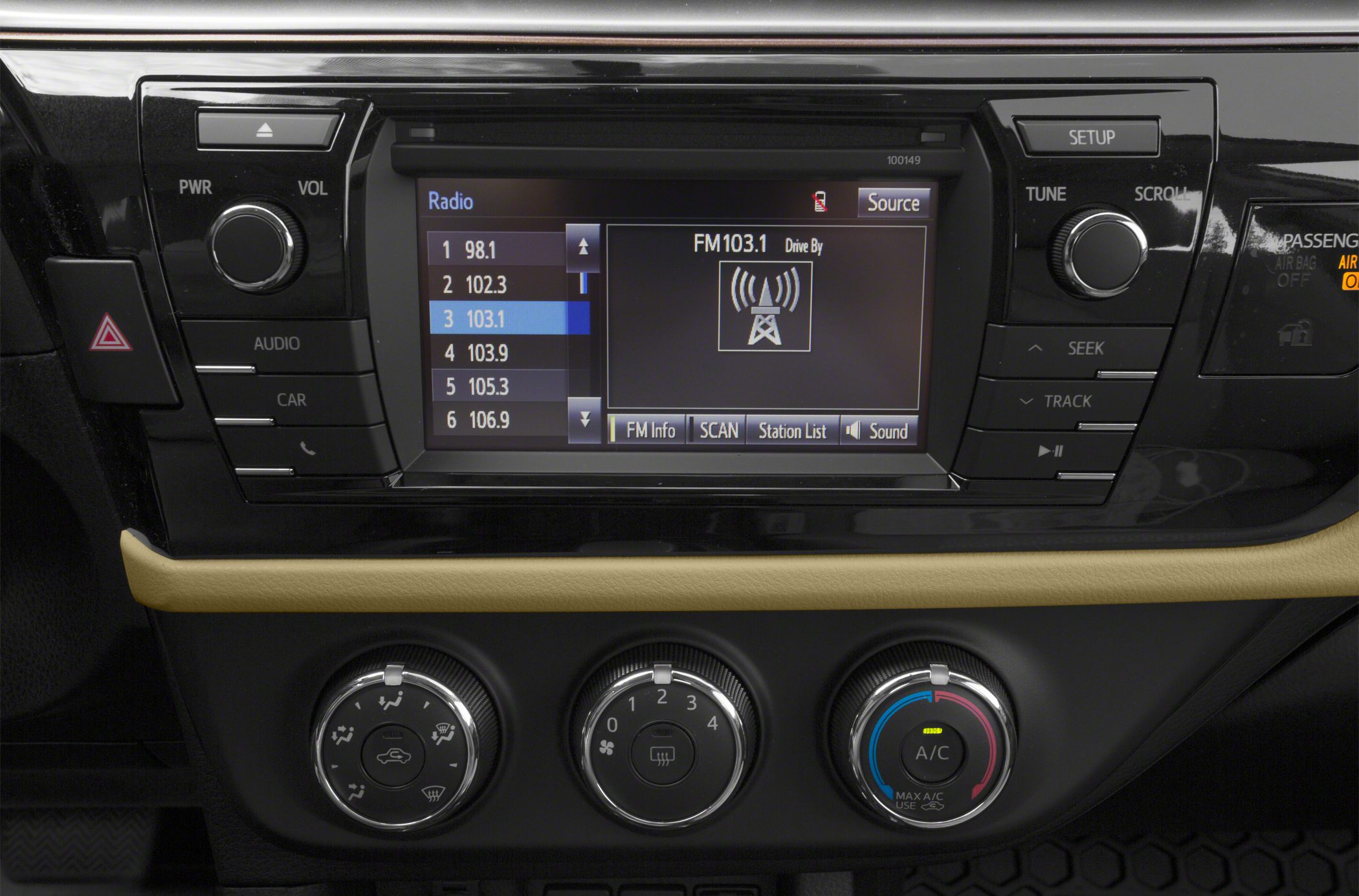 Radio system and manual climate controls with three adjustment knobs