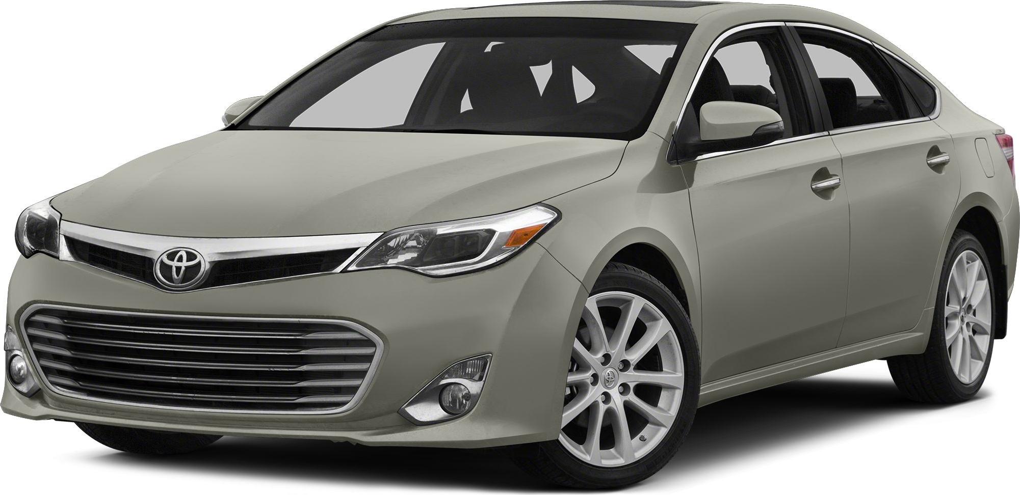 Front grille and alloy wheels of a modern sedan
