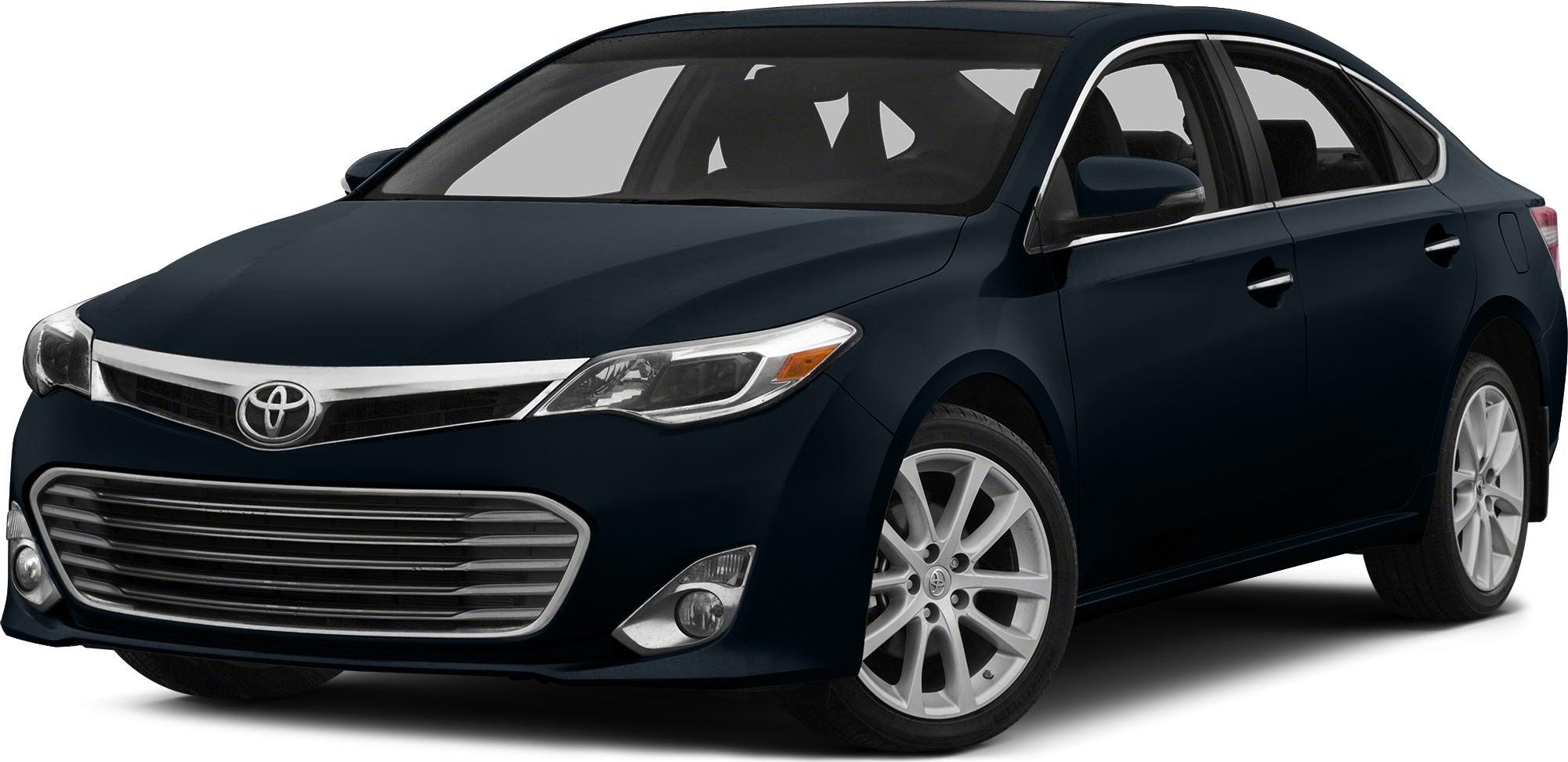 Sharp headlights and modern front grille with alloy wheels.