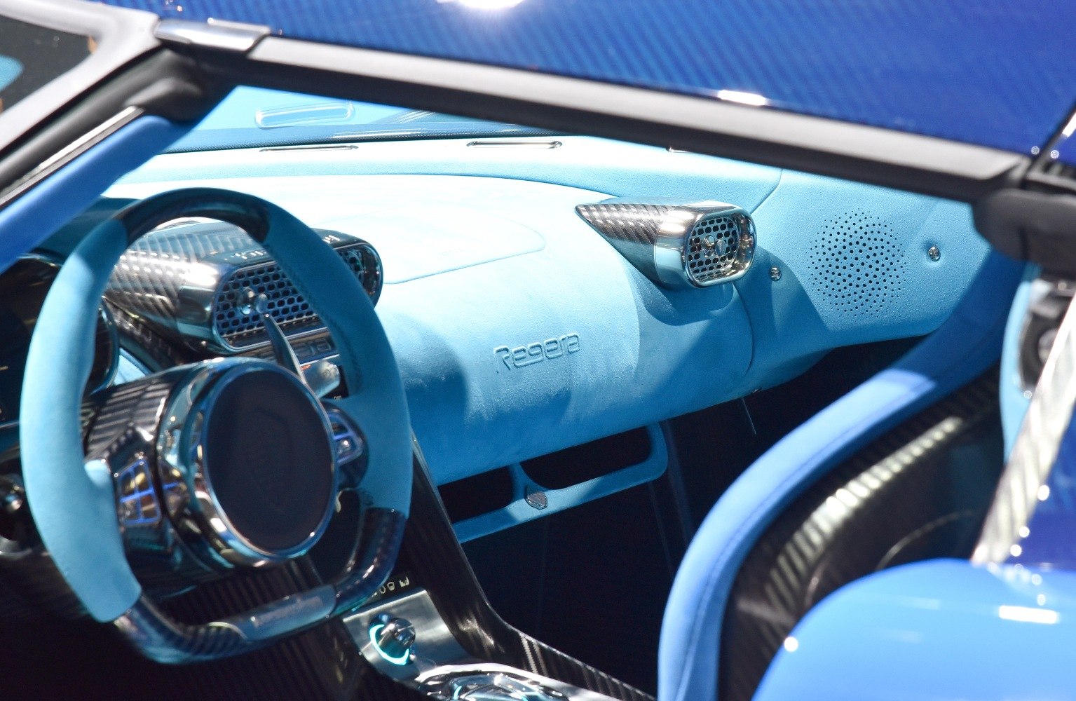 Blue luxury interior with carbon fiber and unique air vents