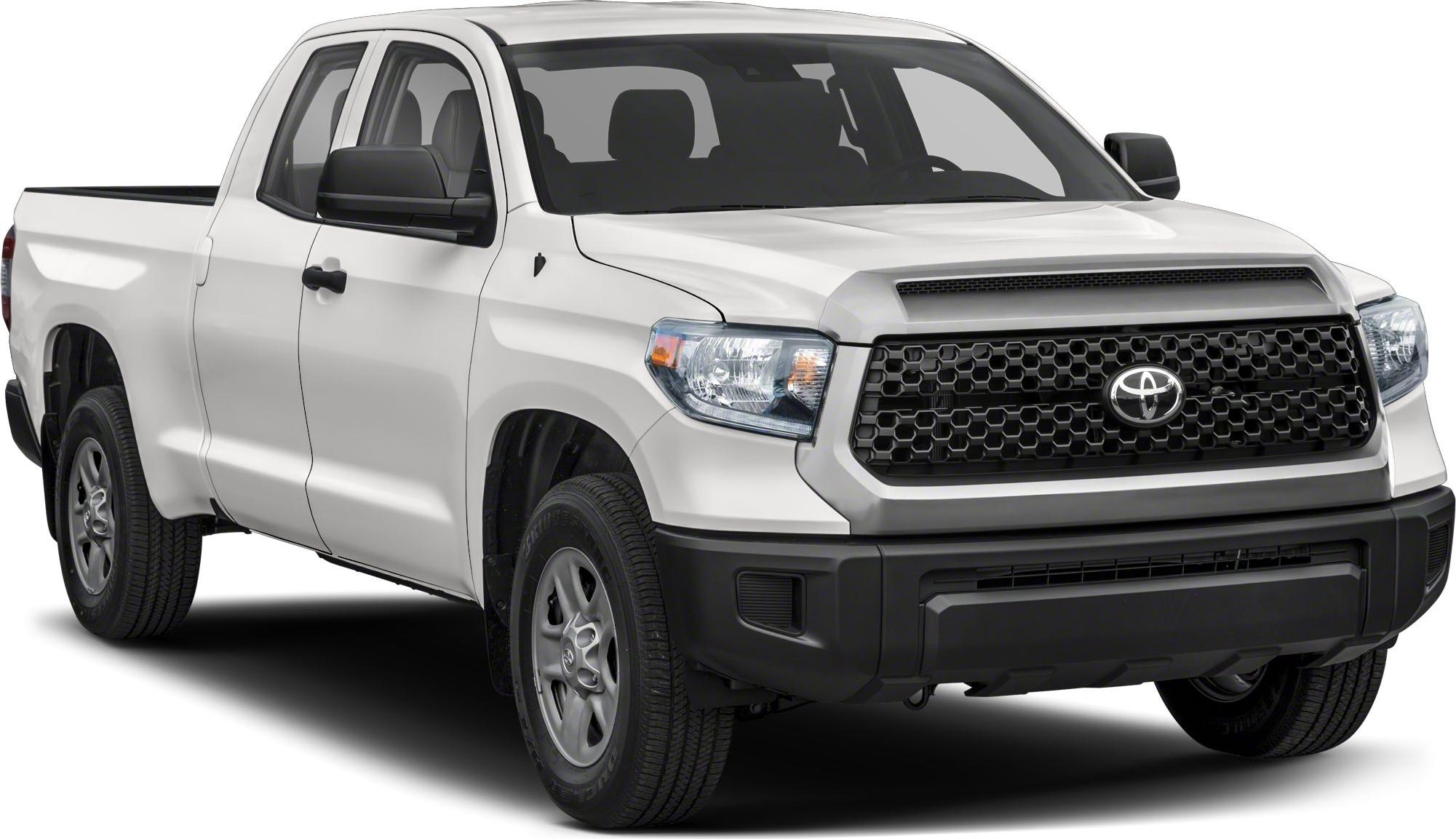 Front view of pickup with double cab and bold grille