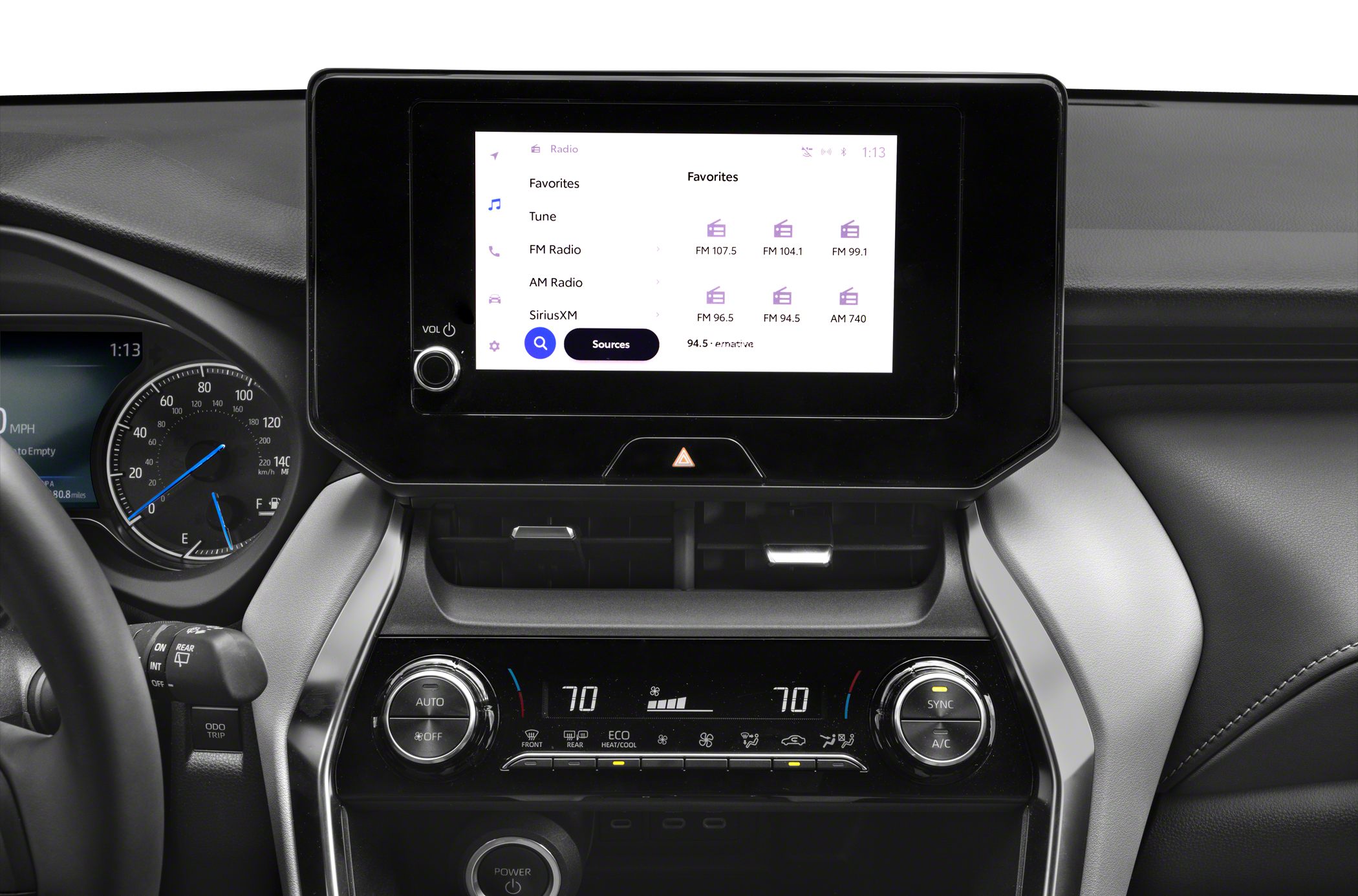 Infotainment screen and digital climate control panel