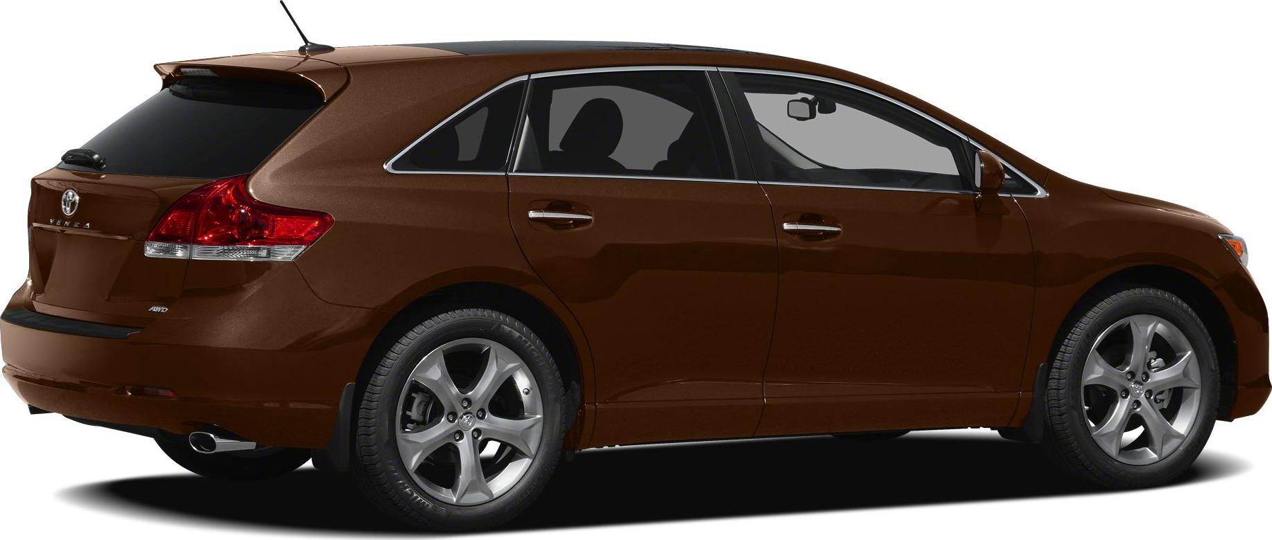 Rear side profile of a crossover with alloy wheels