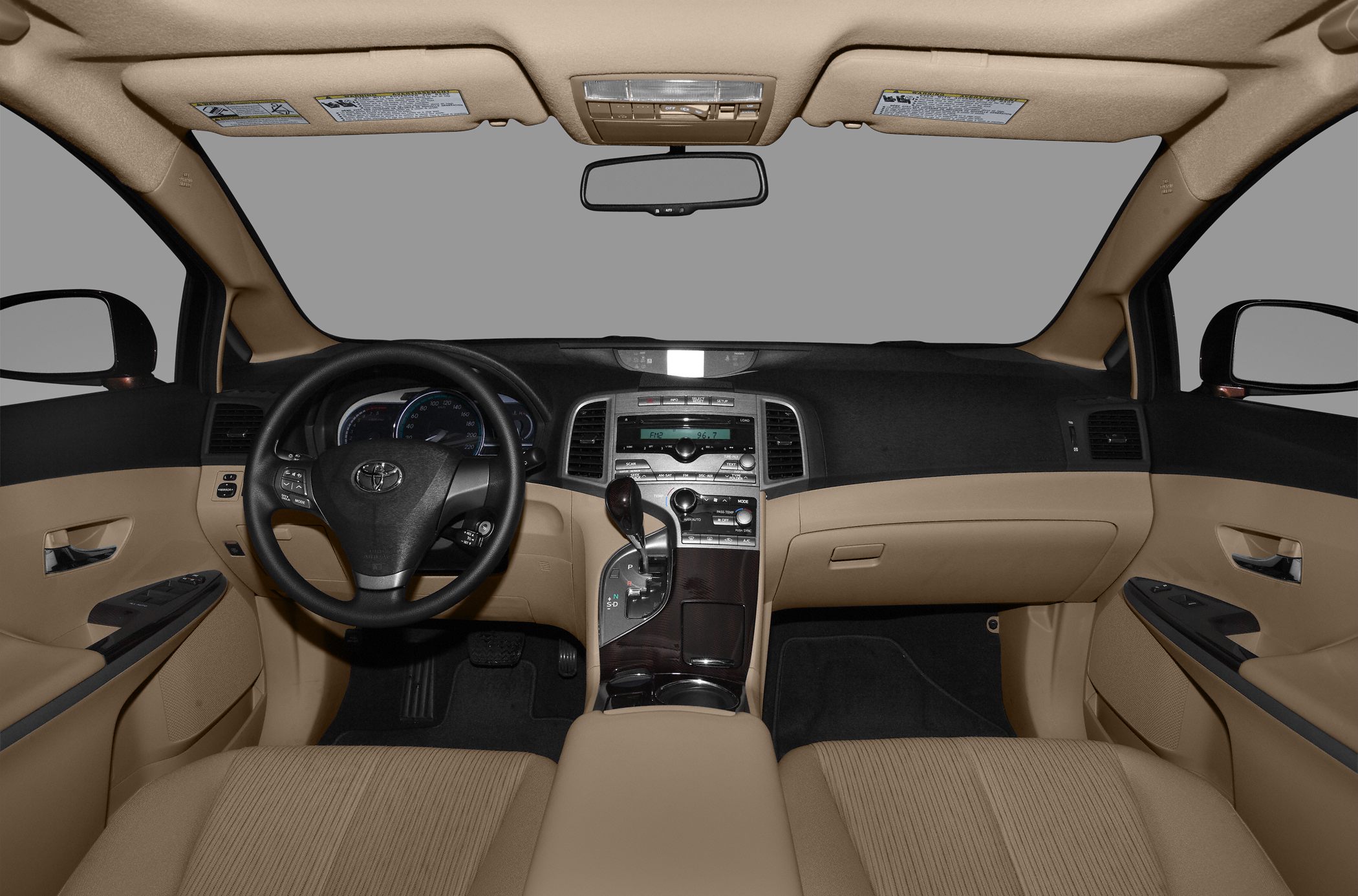 Modern dashboard and multifunction steering wheel with center console gear shift