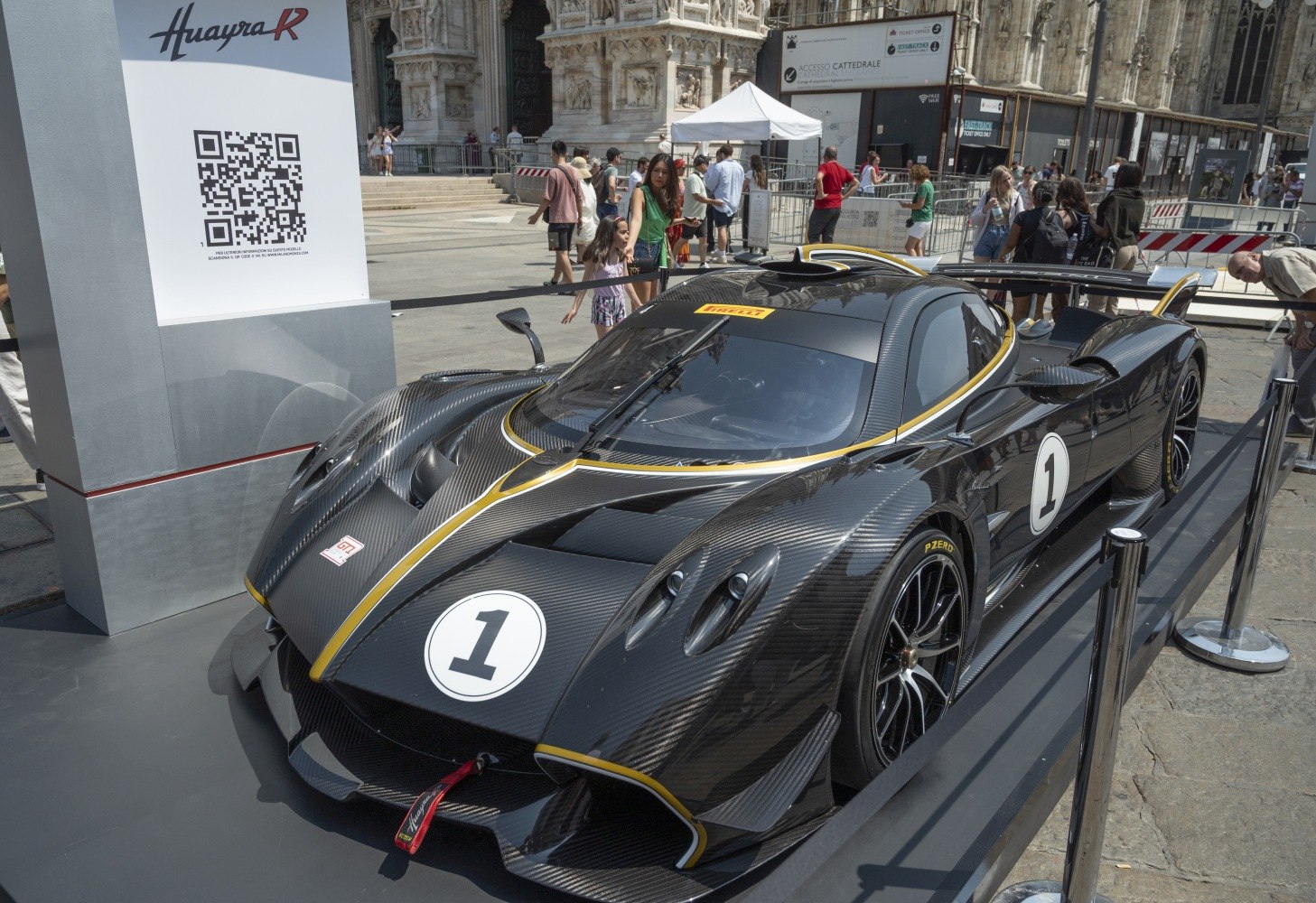 Carbon fiber body with aerodynamic race hypercar design and sporty detailing