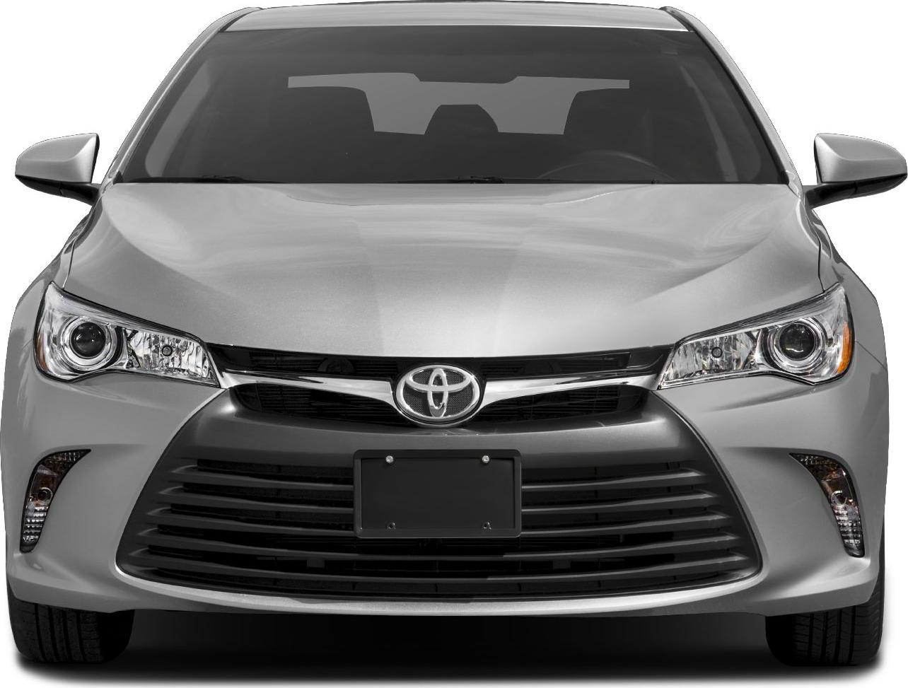 Wide front grille and modern headlights