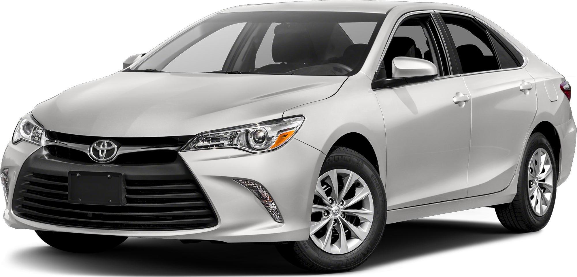 Silver sedan front-side view with facelift grille and headlights