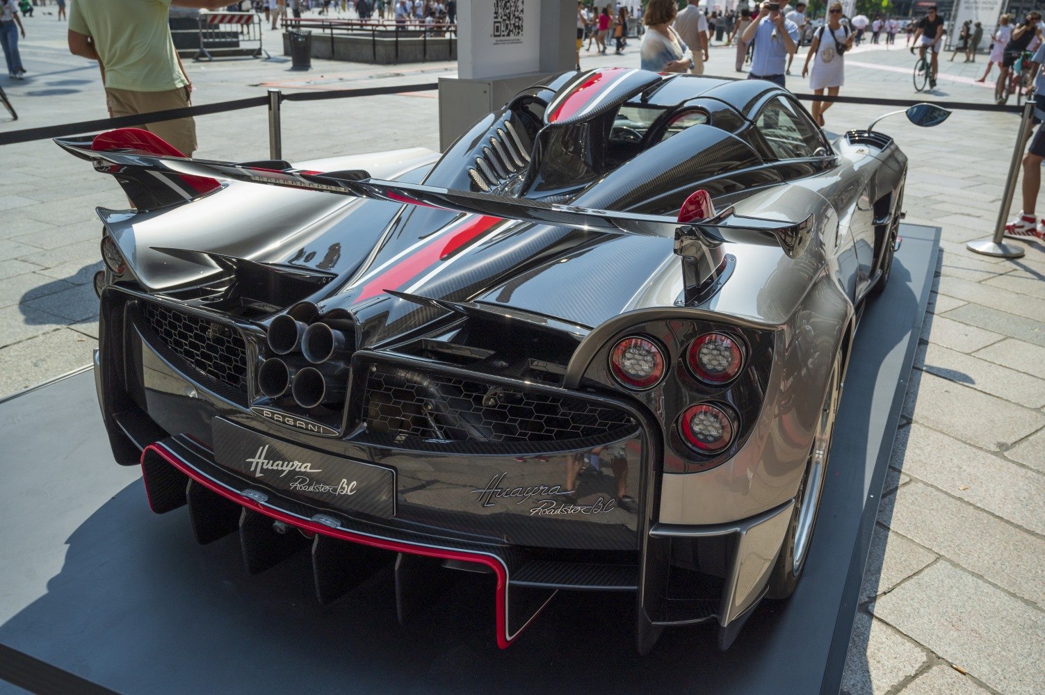 Rear view with quad exhaust, large spoiler, and carbon fiber elements