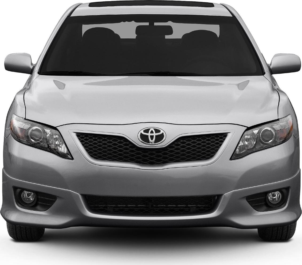 Front view with grille and headlights