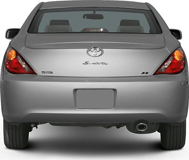 Rear view with taillights, SE badge, exhaust pipe, and rear window.