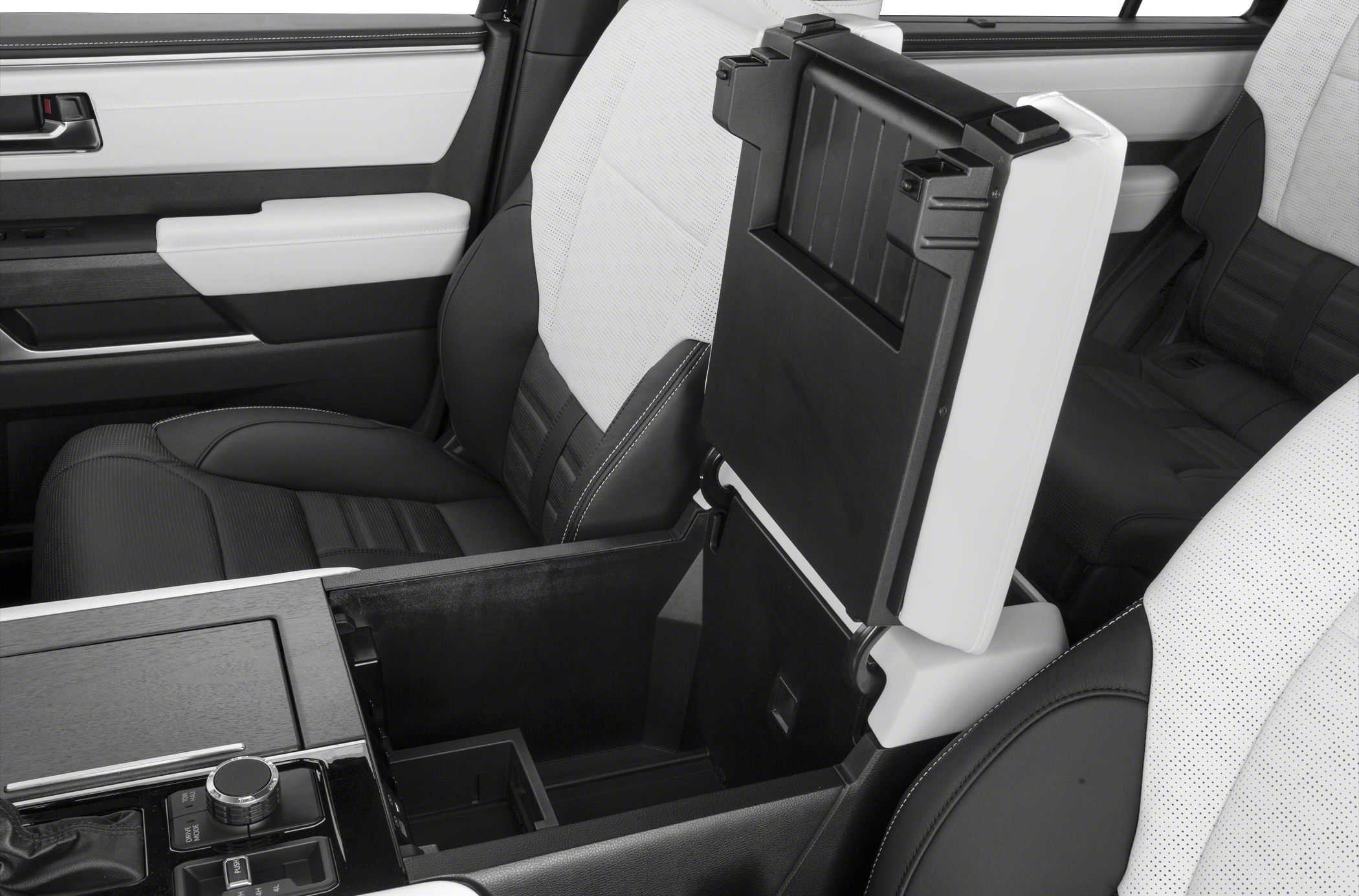 Dual-tone seats with open center console storage