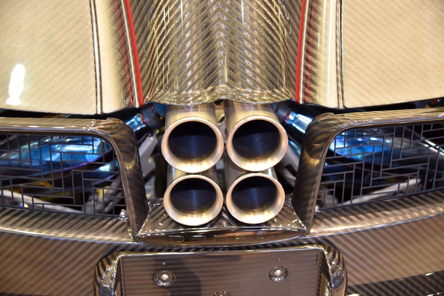 Quad exhaust tips with carbon fiber rear diffuser