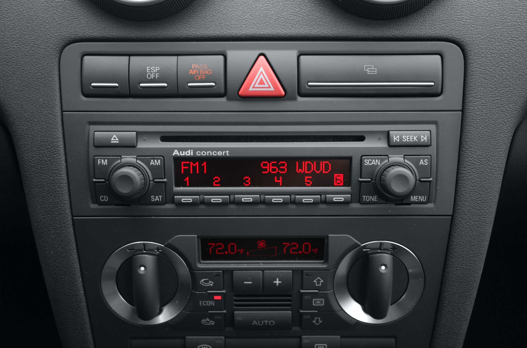 Audi concert radio and dual-zone climate control panel