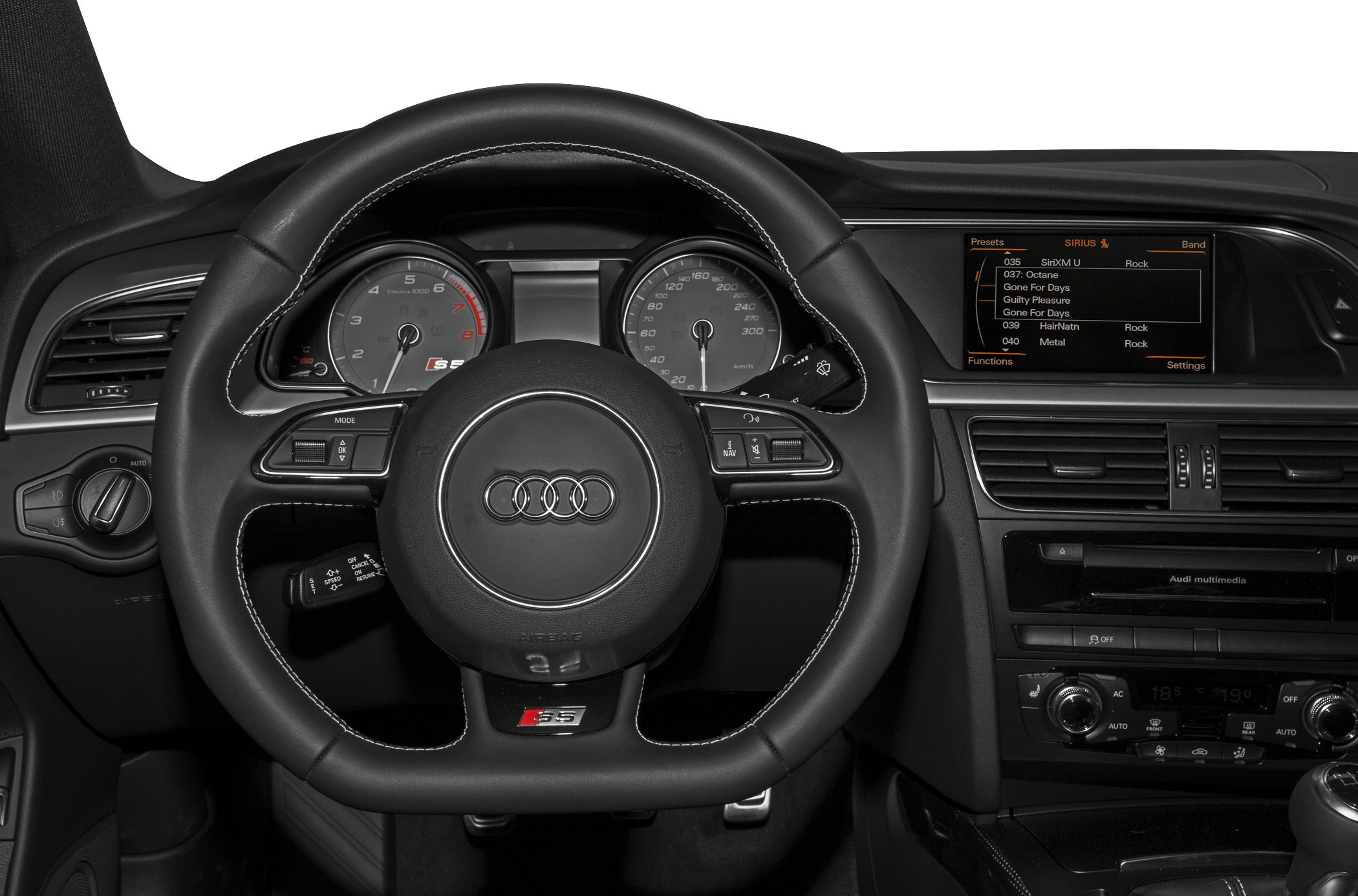 Leather steering wheel, instrument cluster, multimedia display