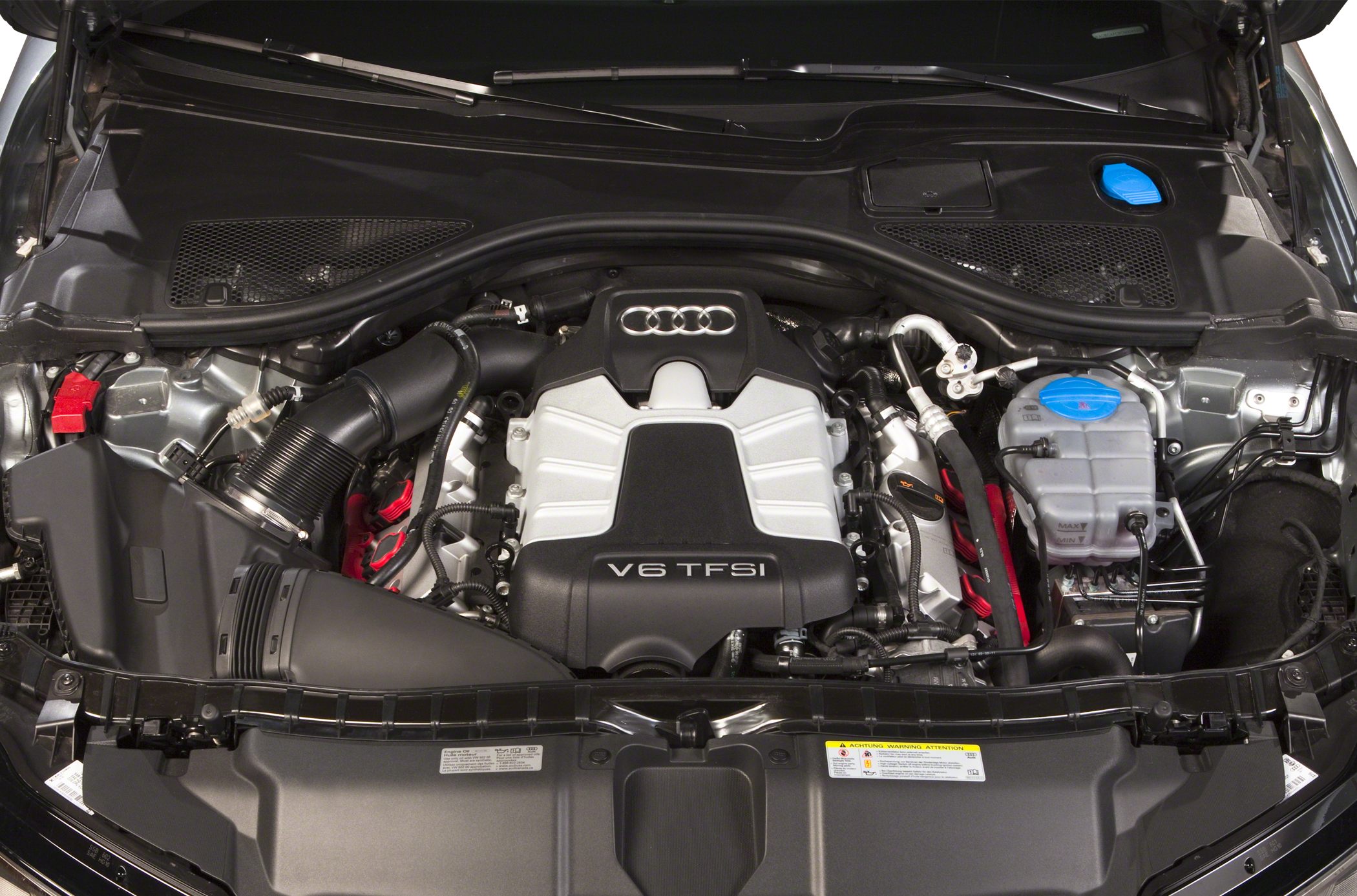 V6 TFSI engine layout with intake and fluid reservoirs