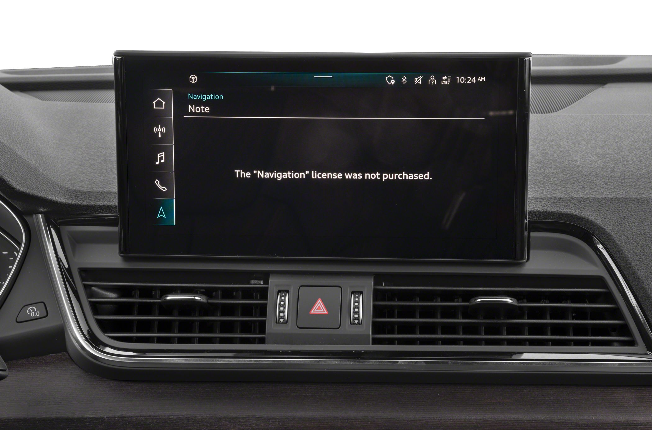 Infotainment screen with navigation license message on central dashboard