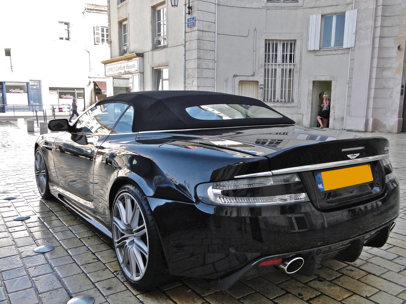 Convertible soft top and rear design with distinctive taillights
