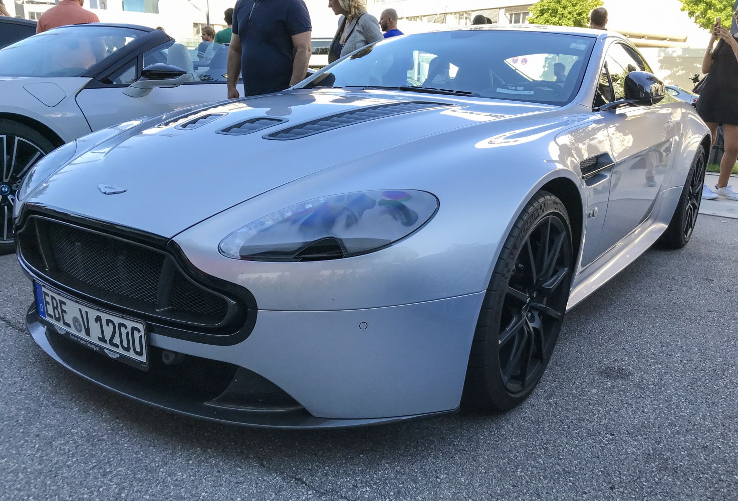 Front view with hood vents and sleek headlights