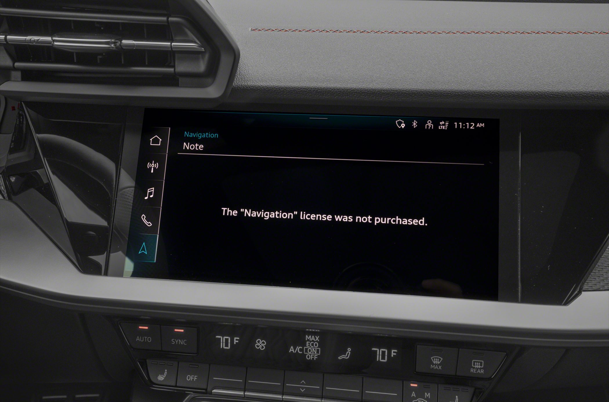 Touchscreen infotainment system showing navigation license message