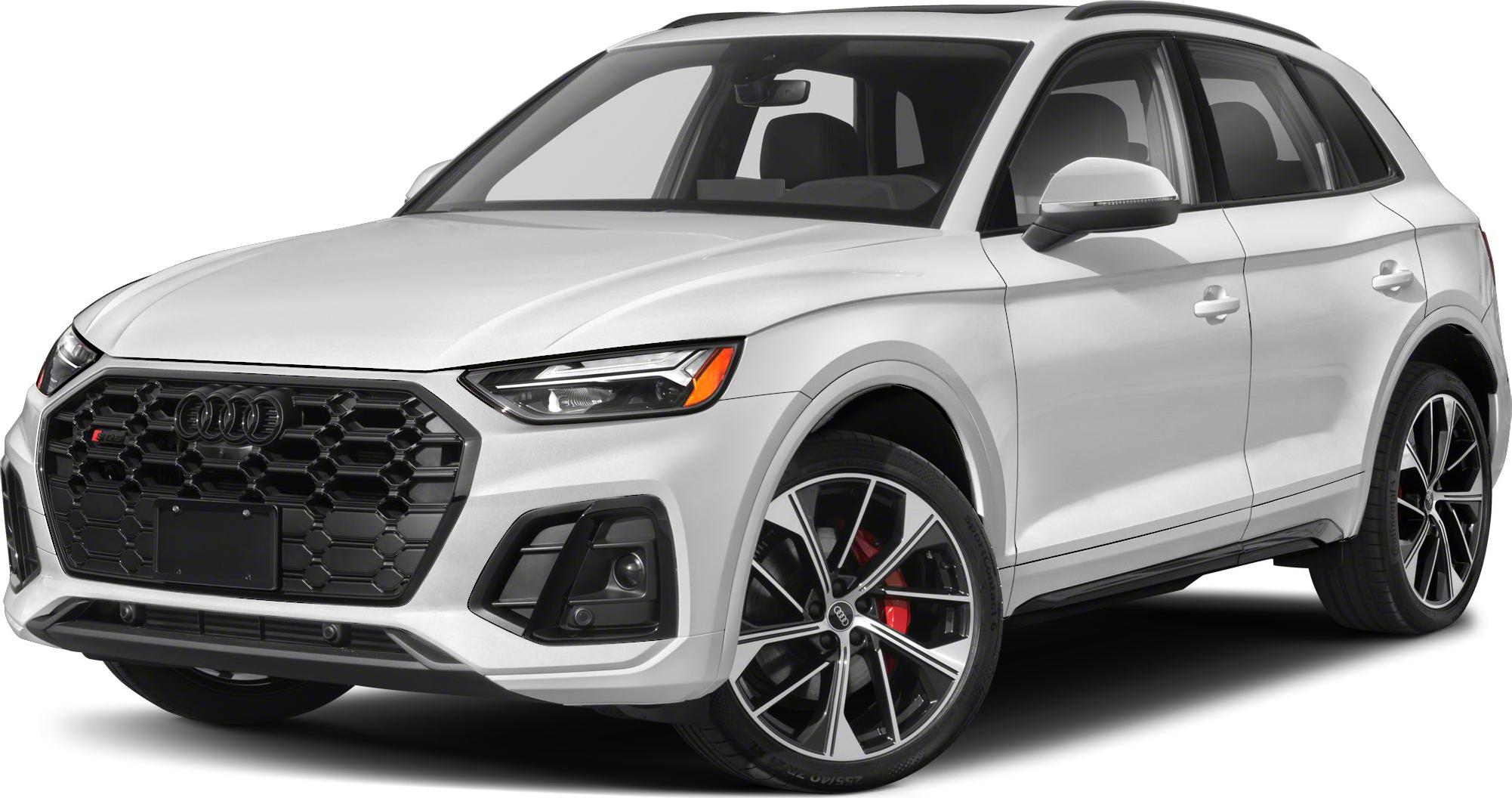 Hexagonal grille and sporty alloy wheels front three-quarter angle