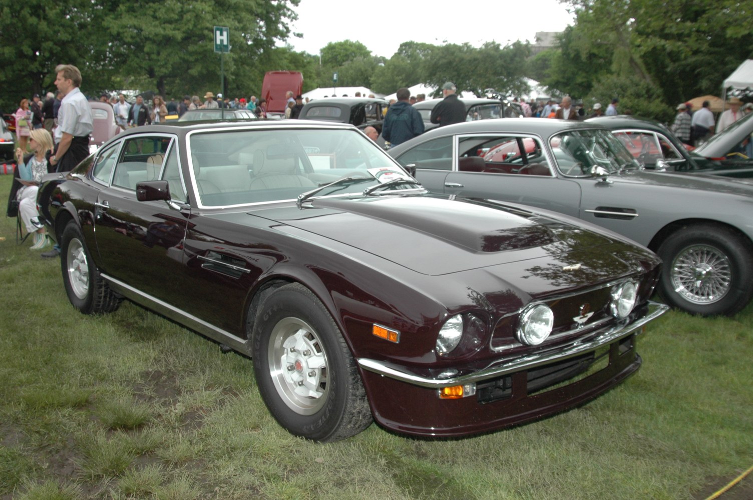 Vintage coupe with quad headlights and sporty body design