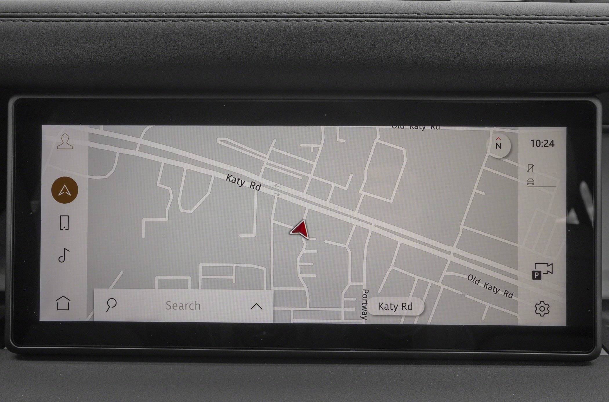 High-resolution navigation touchscreen displaying map with route indicator and controls.