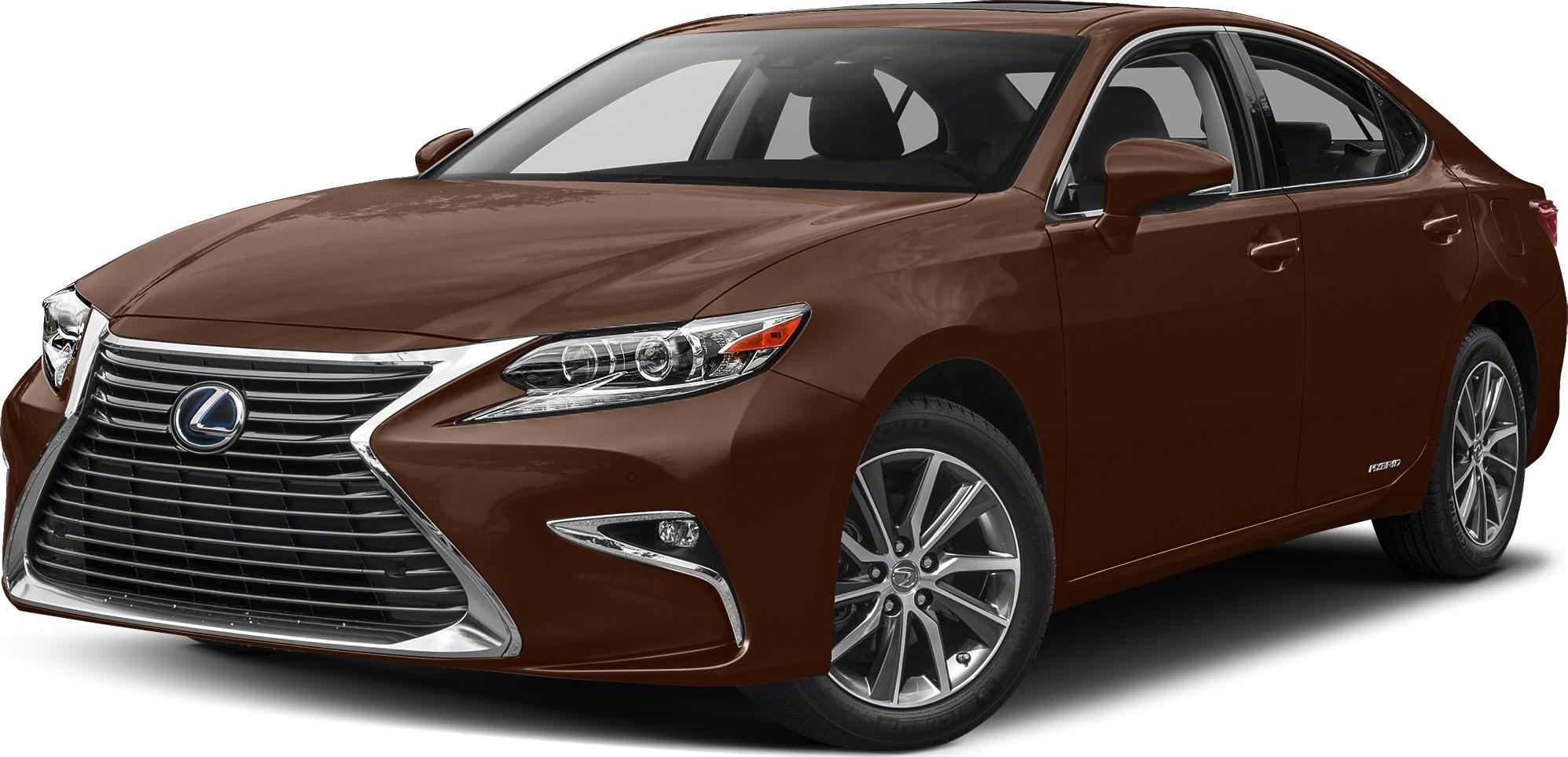 Front view with spindle grille and LED headlights