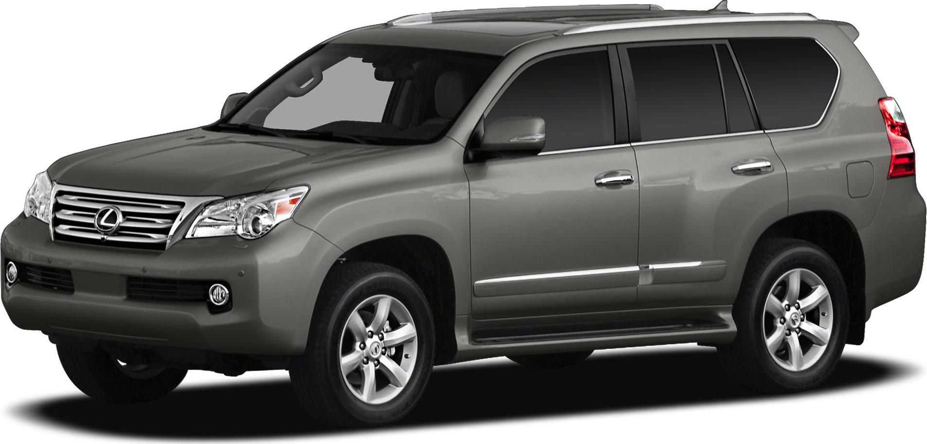 Front 3-4 view of SUV with chrome grille and alloy wheels