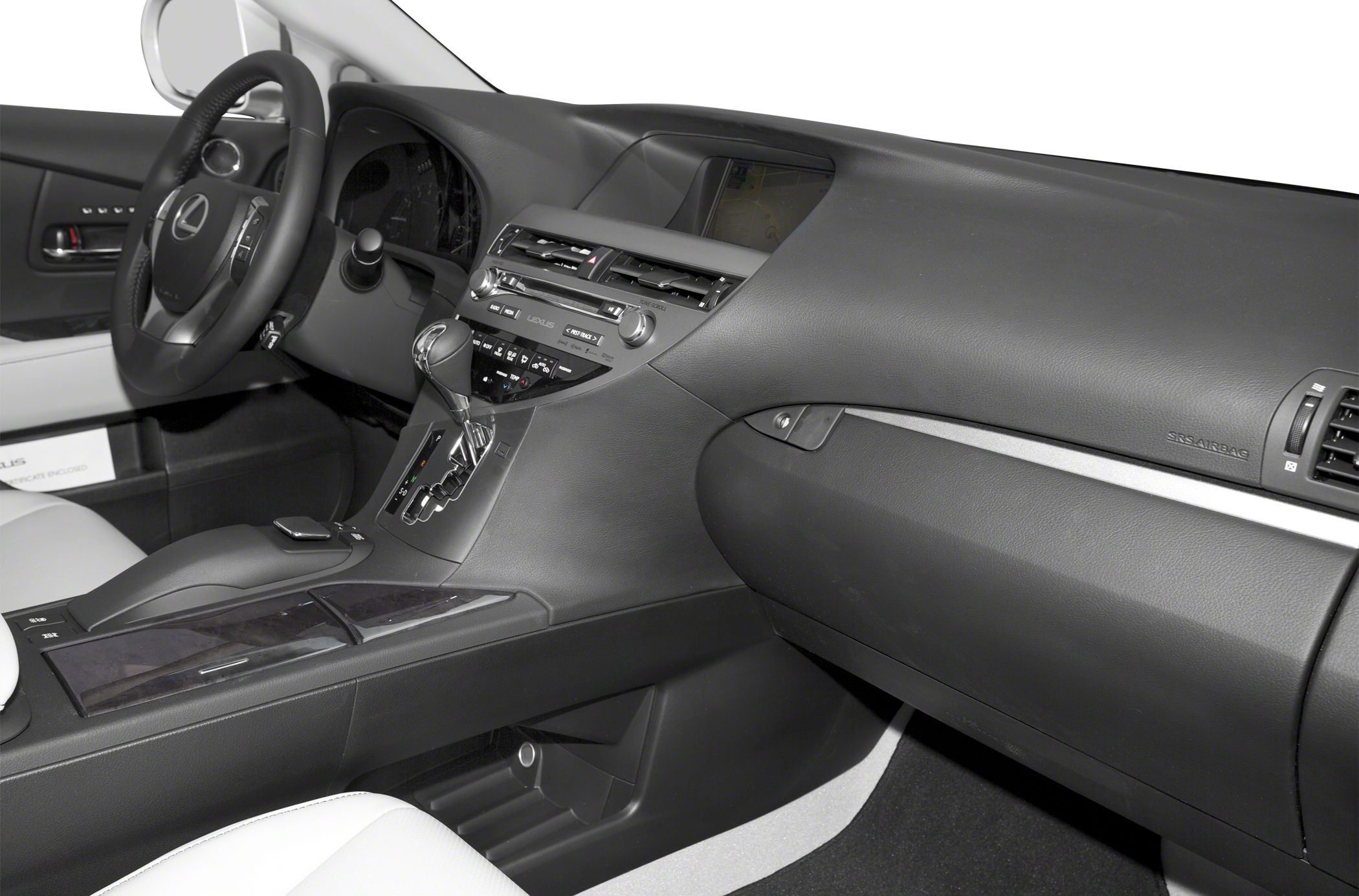 Dashboard, center console, gear shift, steering wheel interior features