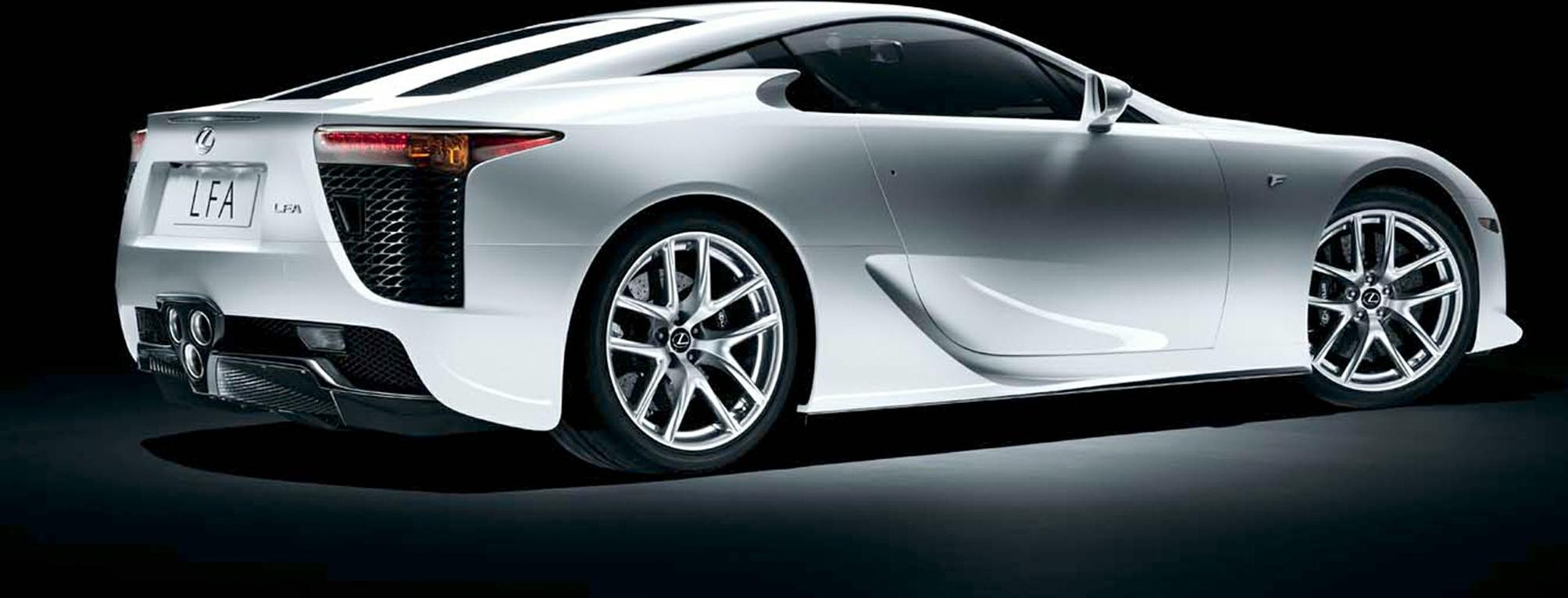 3/4 rear-right view