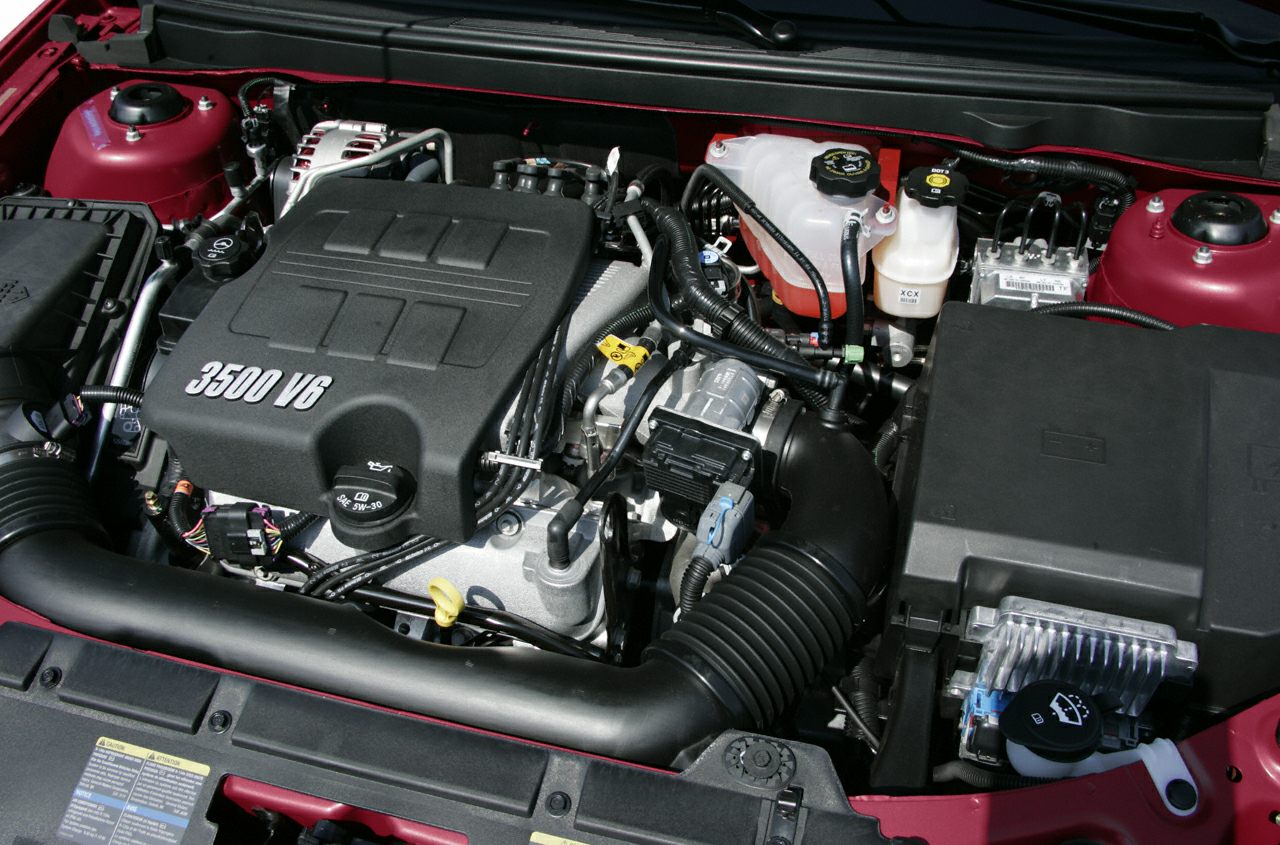 3500 V6 engine layout and components