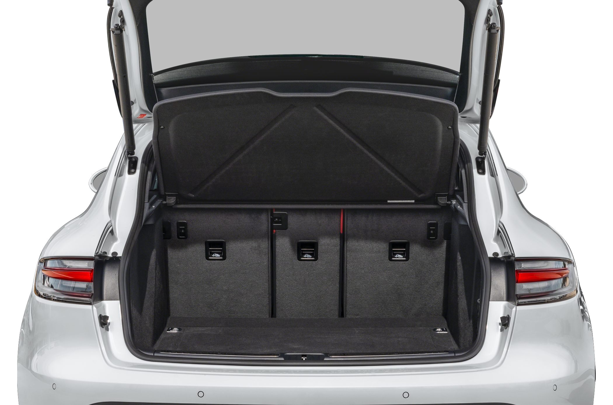 SUV rear cargo space with foldable rear seats and interior trunk cover