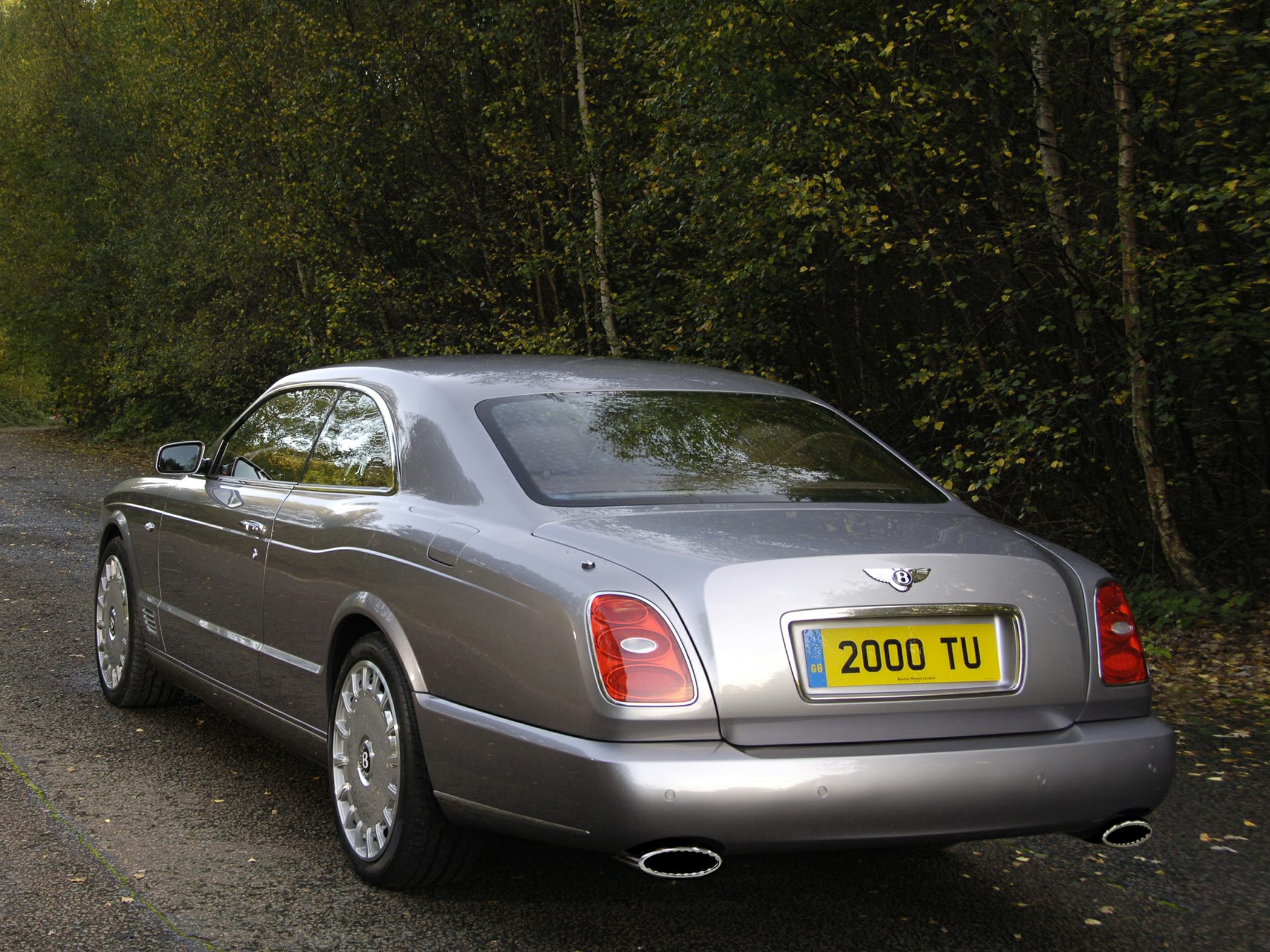 3/4 rear-left view