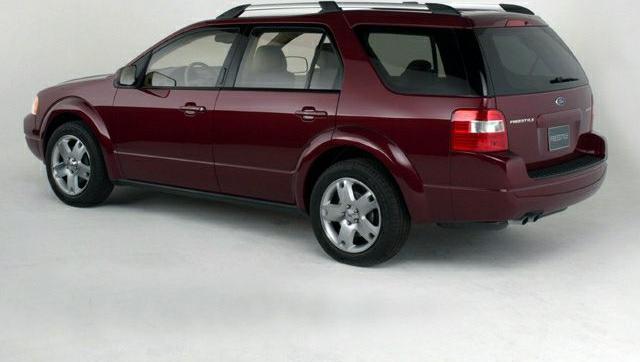 3/4 rear-left view