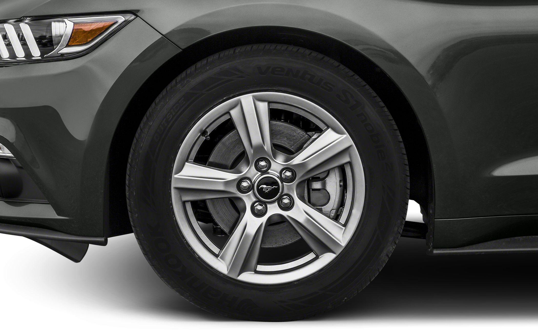 Alloy wheel rim with multi-spoke design and front headlight segment