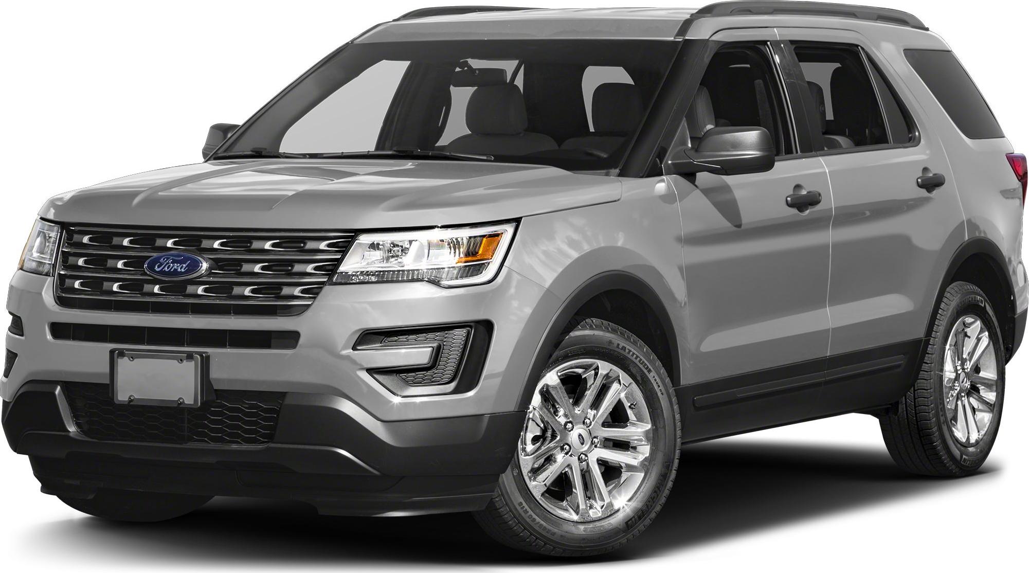 Bold front grille and headlights with shiny chrome wheels