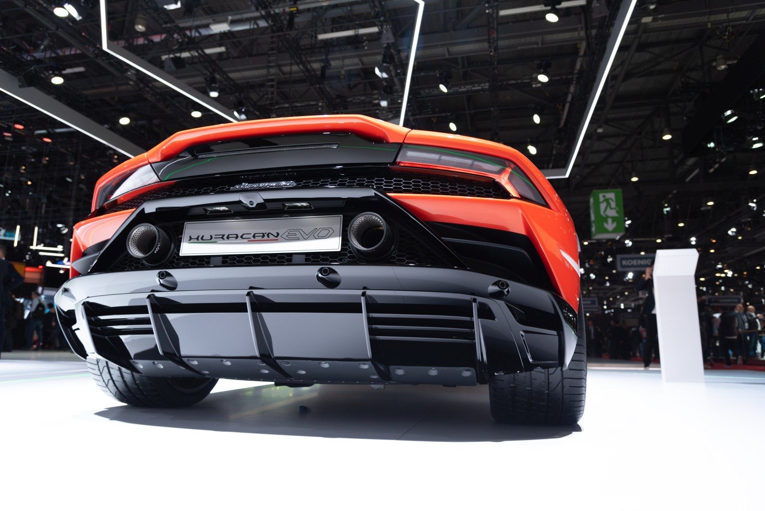 Aggressive rear diffuser and dual exhaust pipes on sports car
