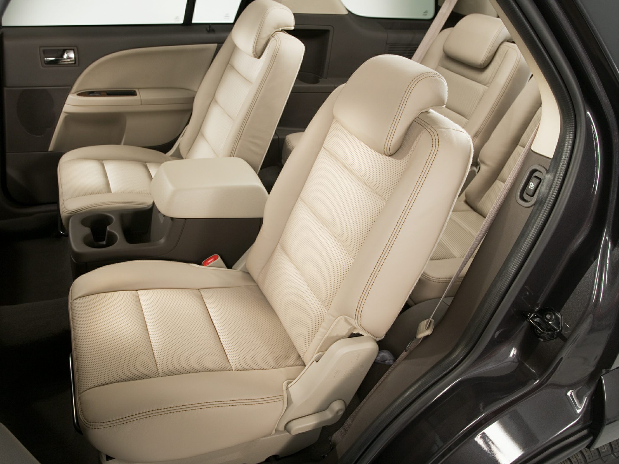 Beige leather seats with center console