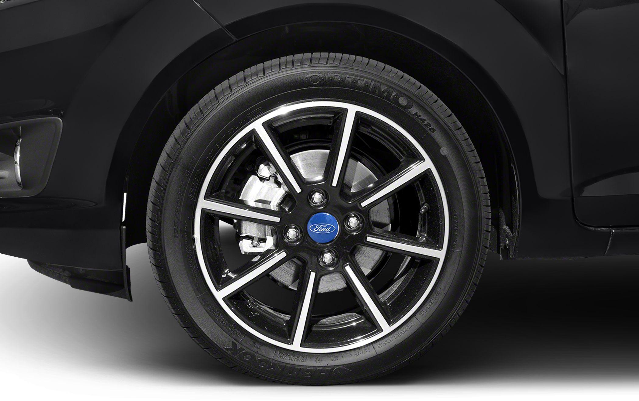 Alloy wheel with detailed rim and brake caliper