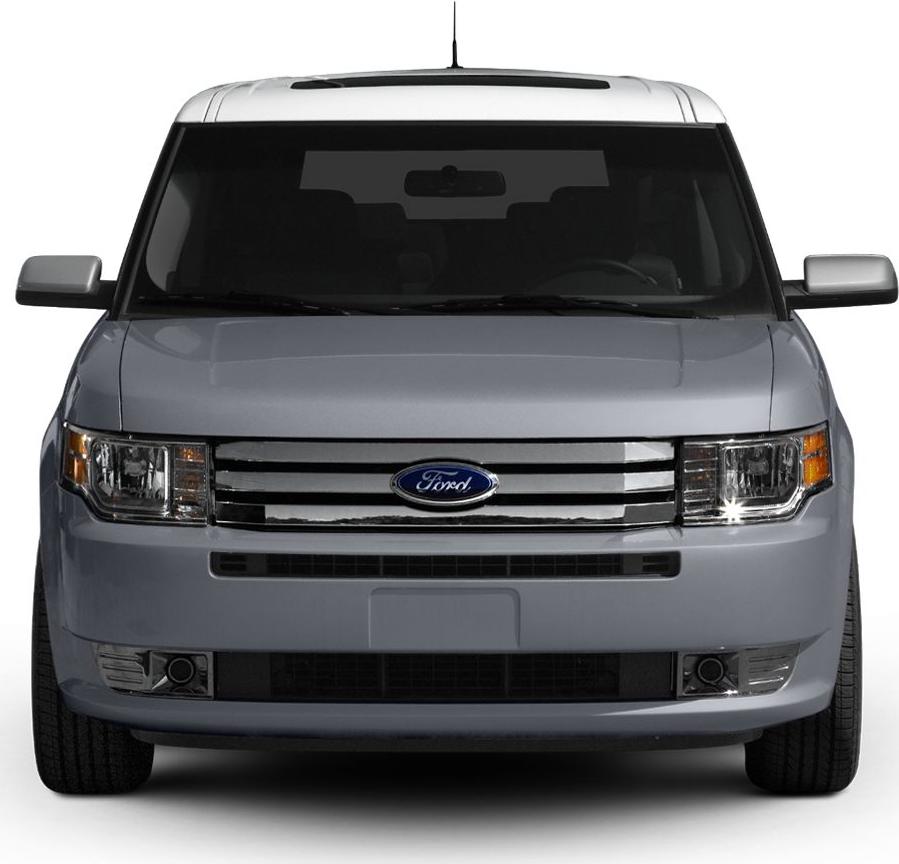 Distinctive horizontal grille with rectangular headlights and wide body front view