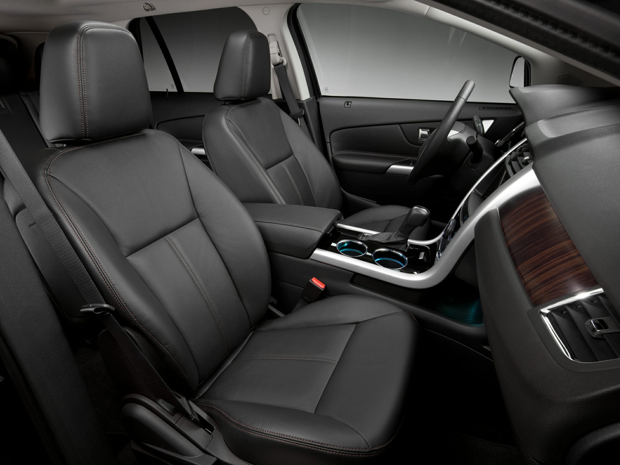 Black leather front seats and modern console