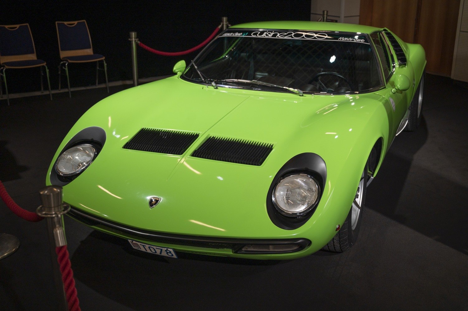 Front view with round headlights and dual ventilation grills