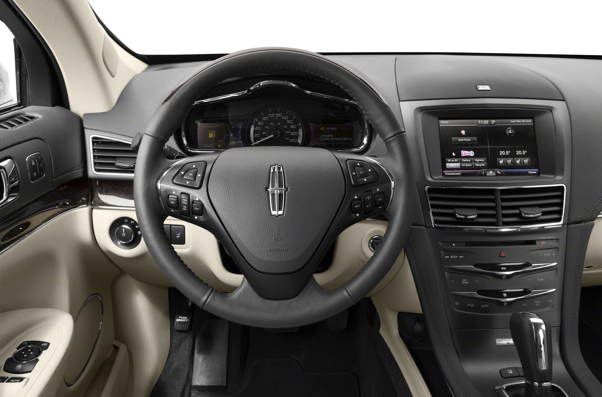 Steering wheel and dashboard with multimedia screen and controls