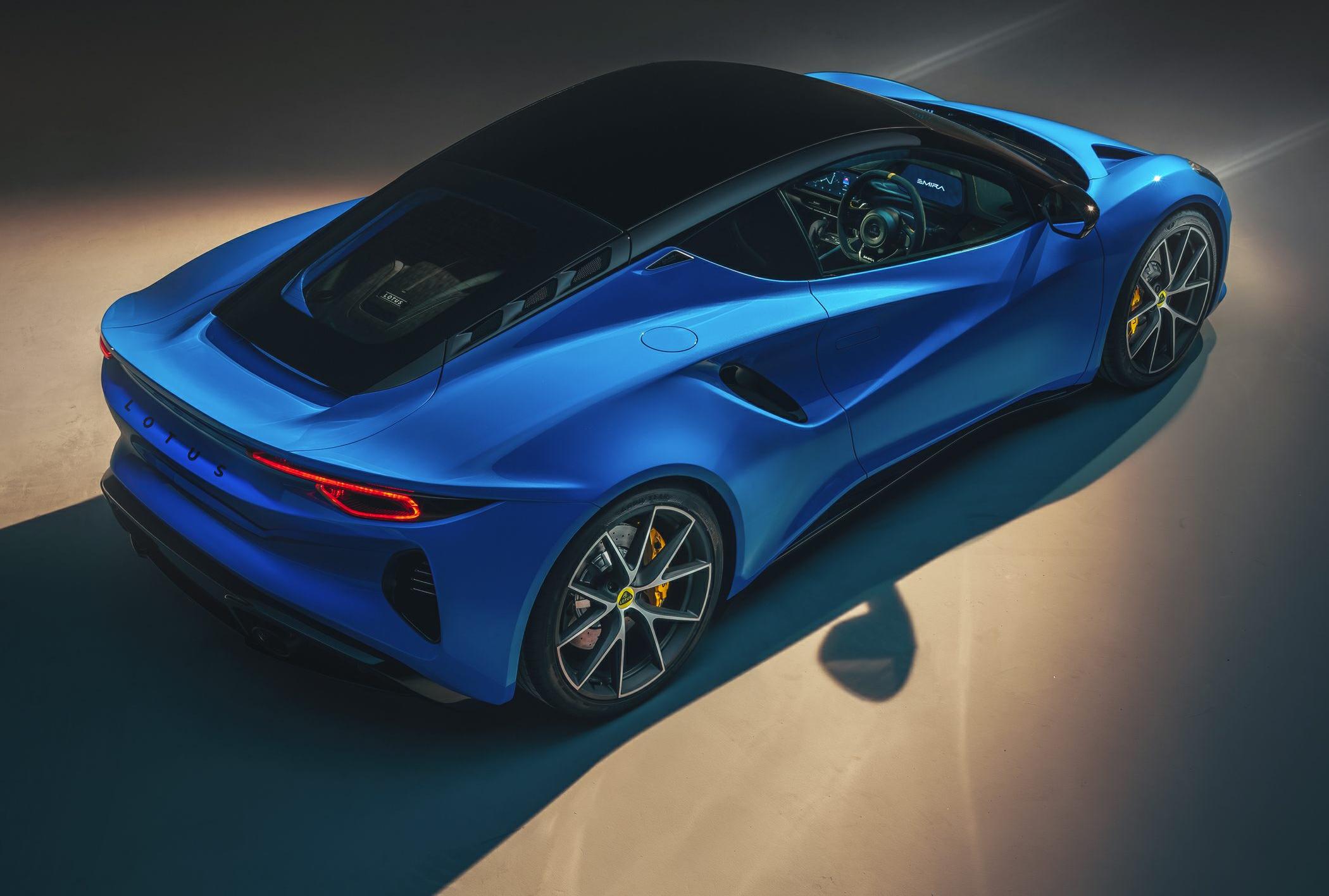 3/4 rear-right view