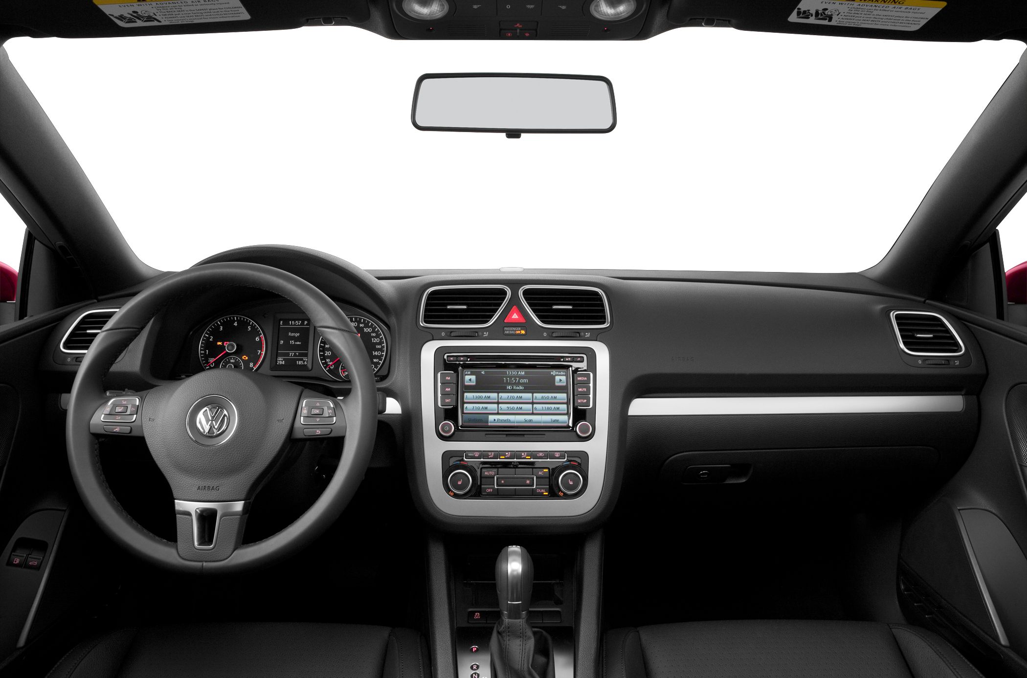 Steering wheel, instrument cluster, and center console multimedia system